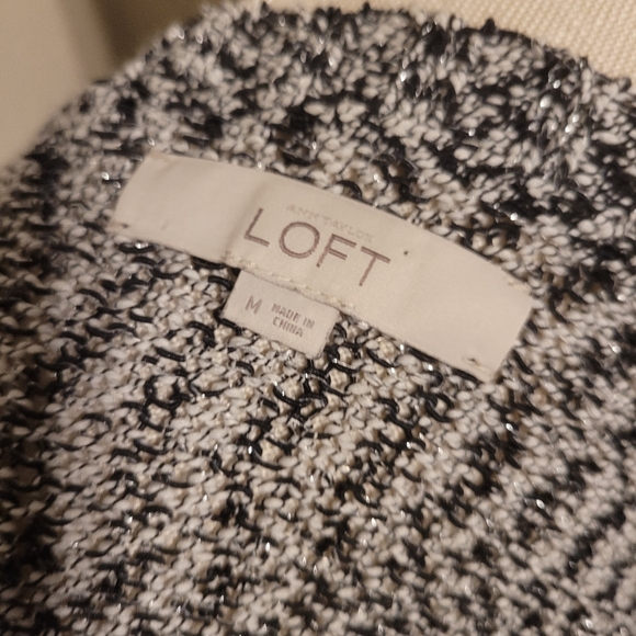 LOFT Woven Metallic Top, Size: Medium - Picture 5 of 8